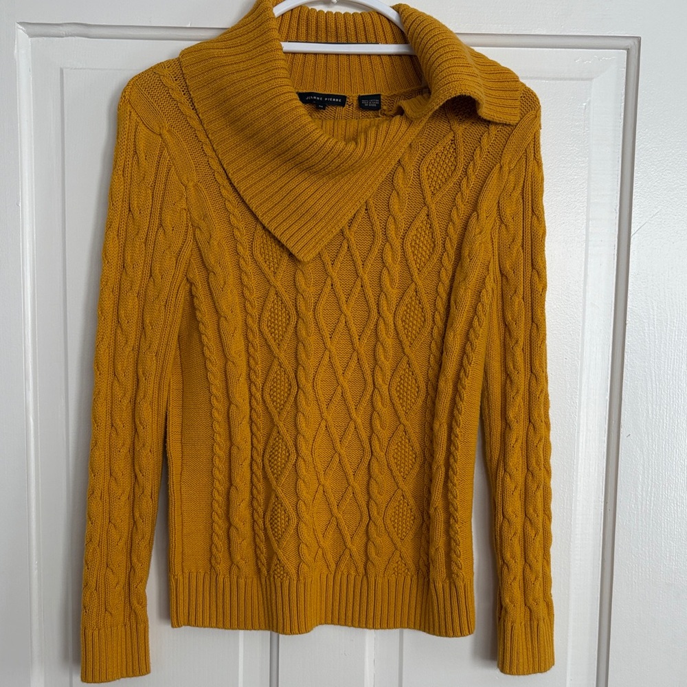 Vintage JEANNE PIERRE ButterSoft French Knit Quiet Luxury